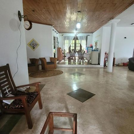 Villa Sea Sprays Hikkaduwa Dış mekan fotoğraf