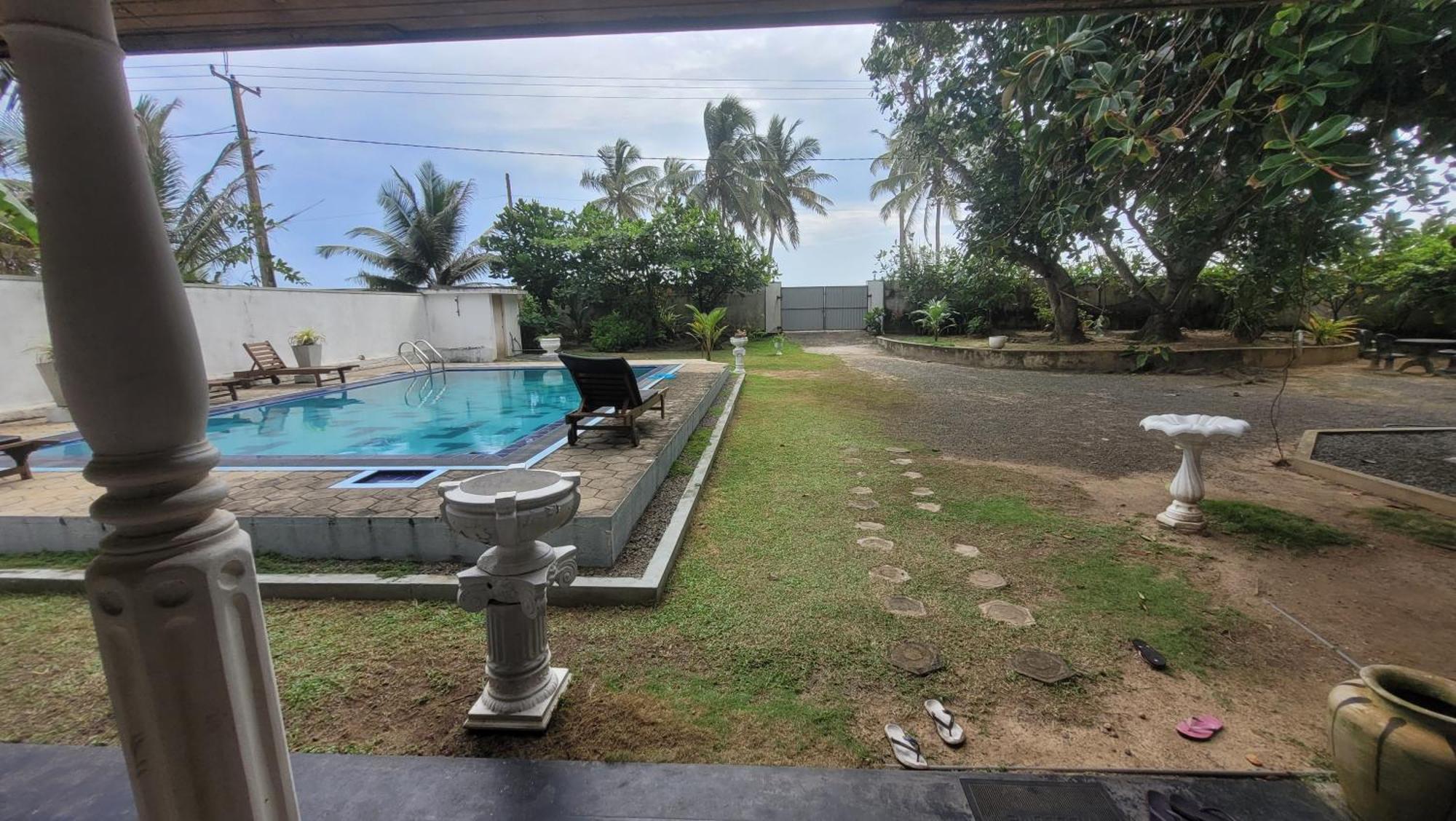 Villa Sea Sprays Hikkaduwa Dış mekan fotoğraf