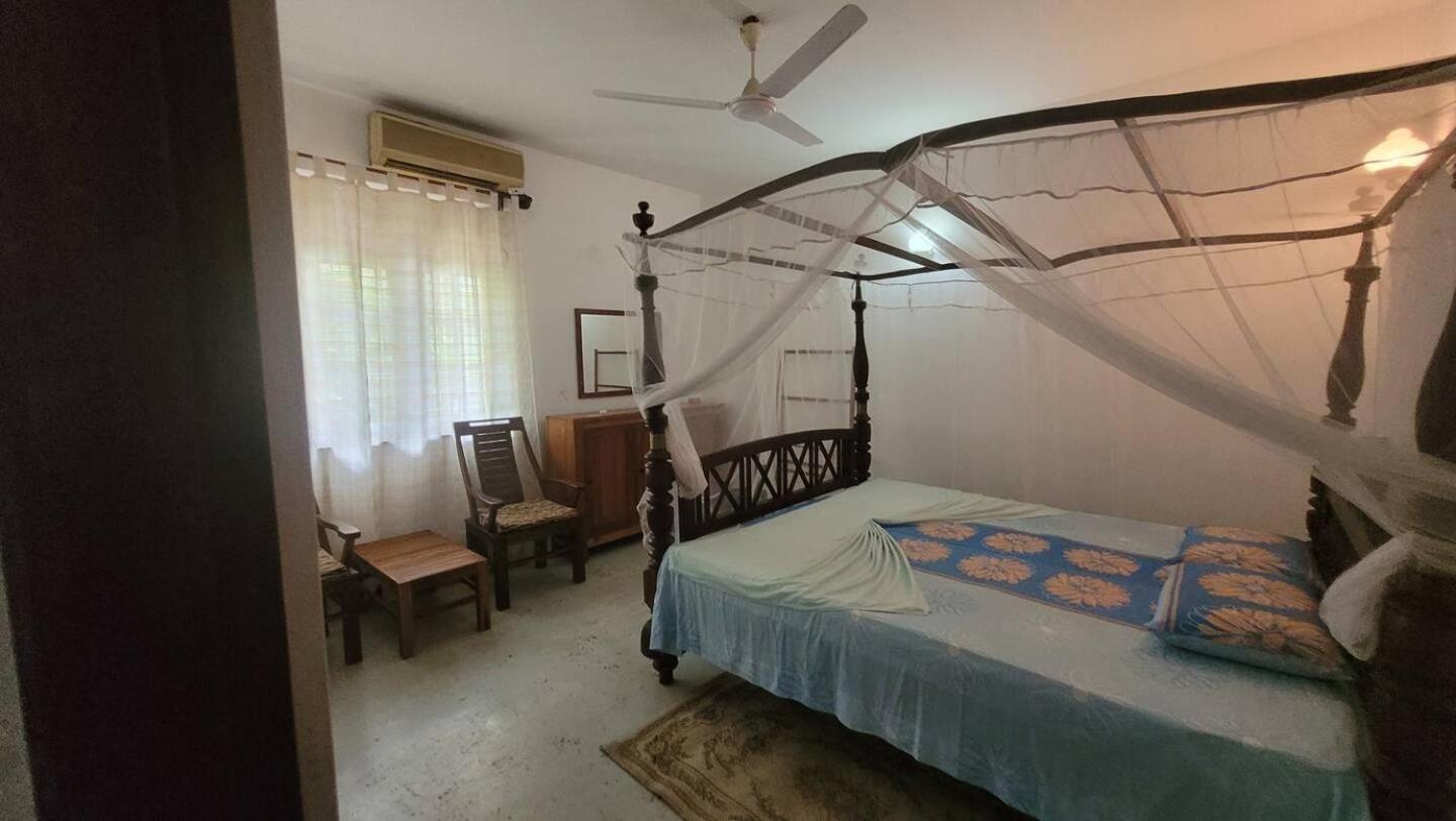 Villa Sea Sprays Hikkaduwa Dış mekan fotoğraf