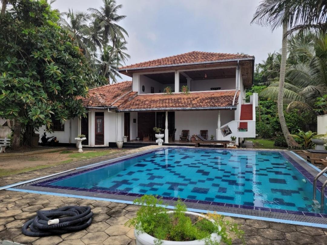 Villa Sea Sprays Hikkaduwa Dış mekan fotoğraf