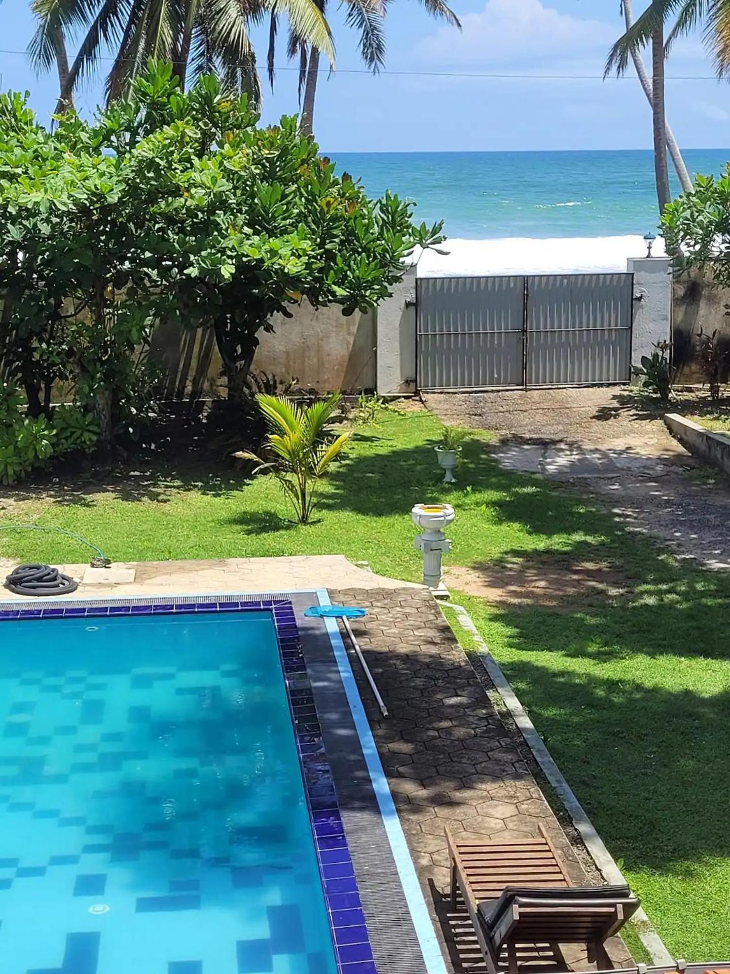 Villa Sea Sprays Hikkaduwa Dış mekan fotoğraf